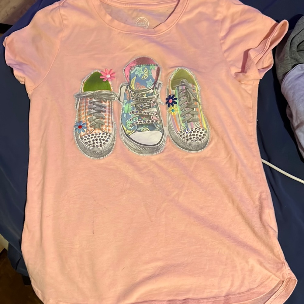 Girls tshirt